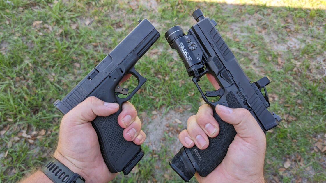 Glock 17 vs SA Echelon Hands