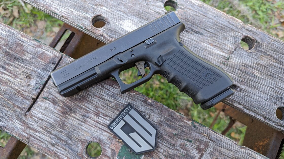 Glock 17 vs SA Echelon Glock 17 Hero