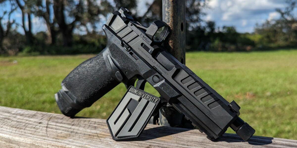 Glock 17 vs SA Echelon Echelon Hero